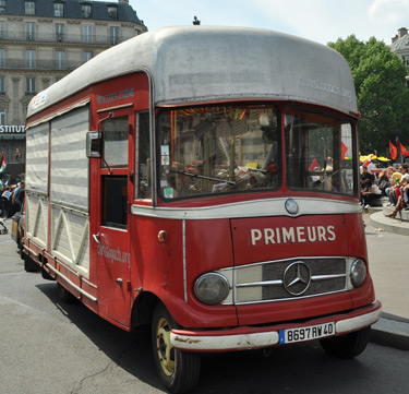 1er Mai 2011