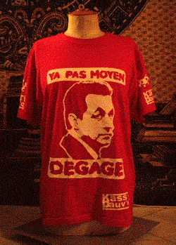 ICI: T-shirt ROUGE personnalisé "6tek". Toute personnalisation possible !